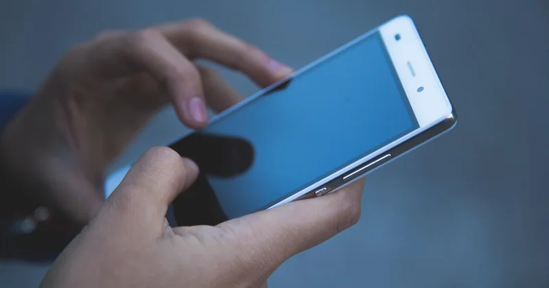 Activité à faire dehors pour ado : sortir du piège du téléphone
